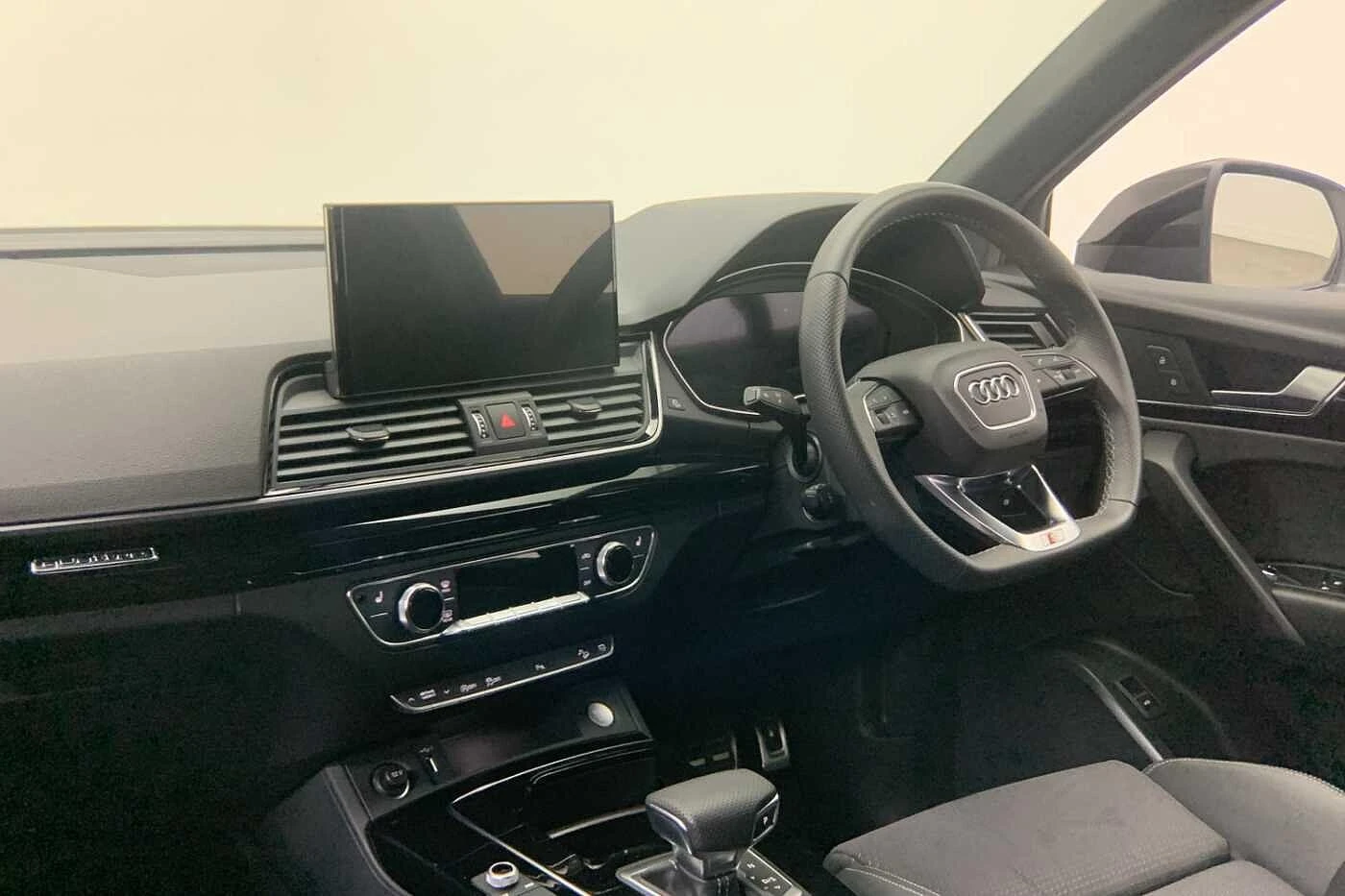 Audi-Q5-image-11