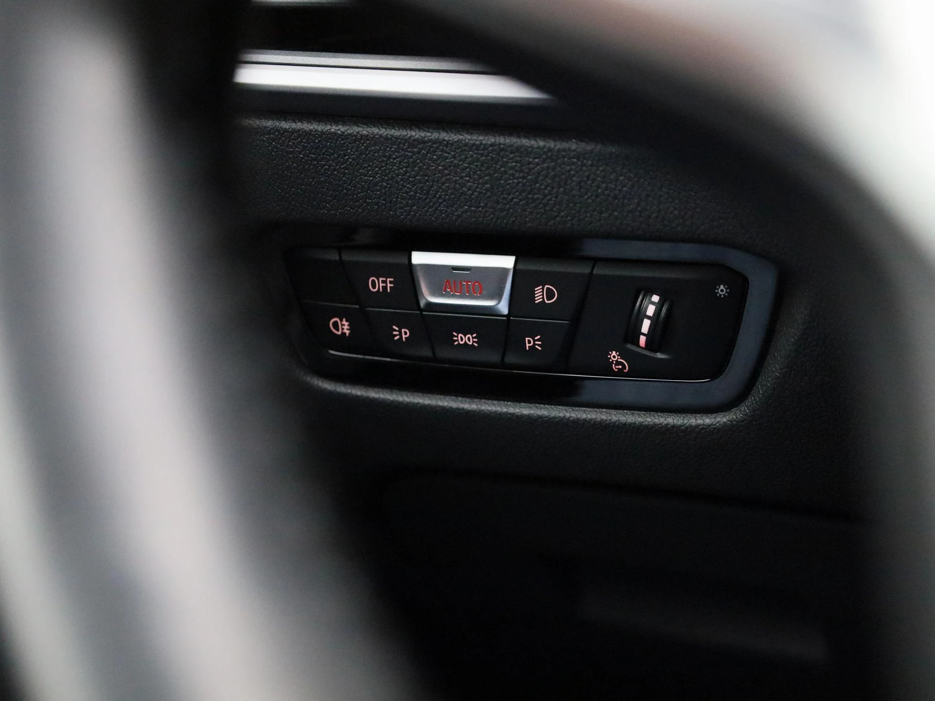 BMW-3 Serie-image-24