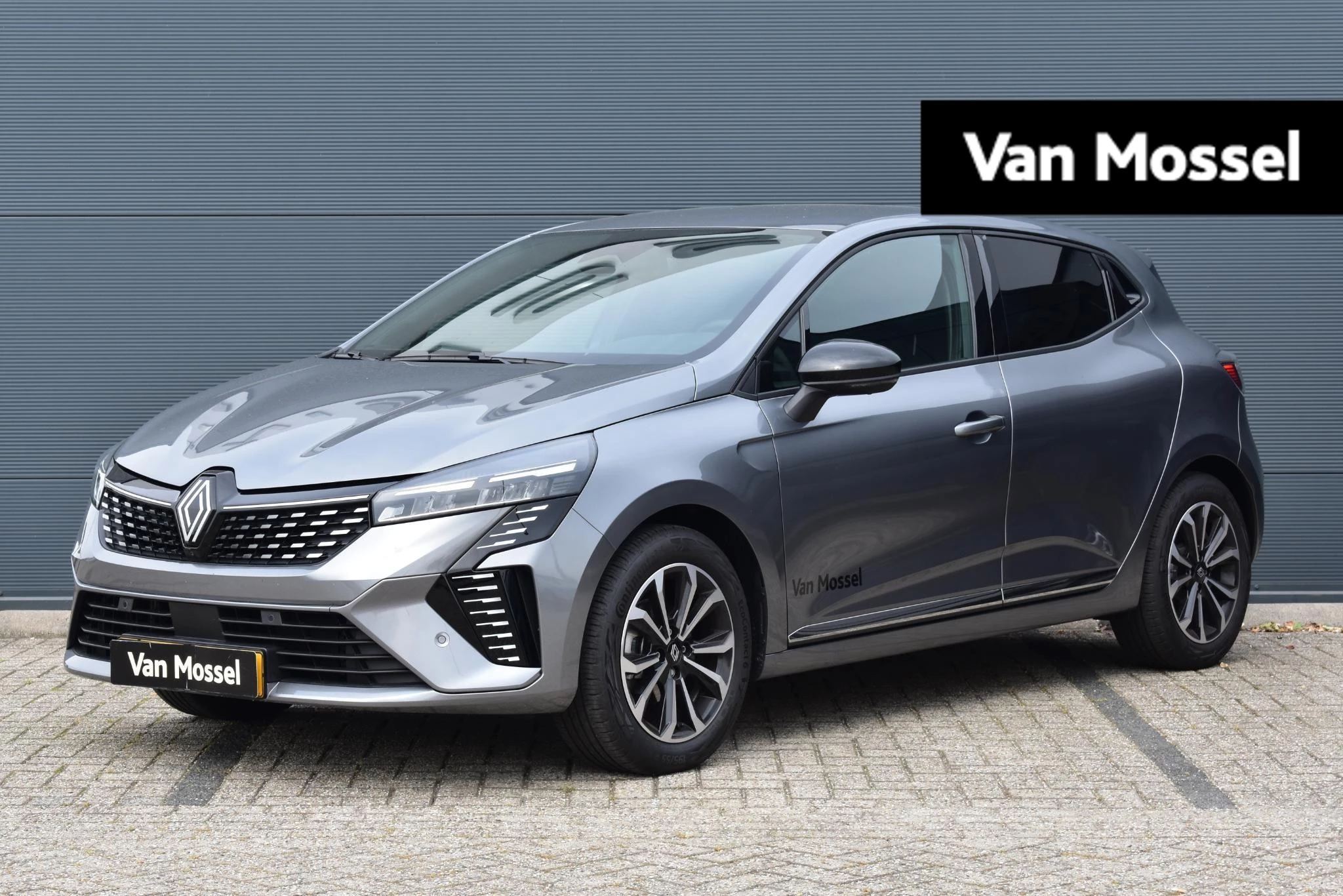 Renault-Clio-image-0