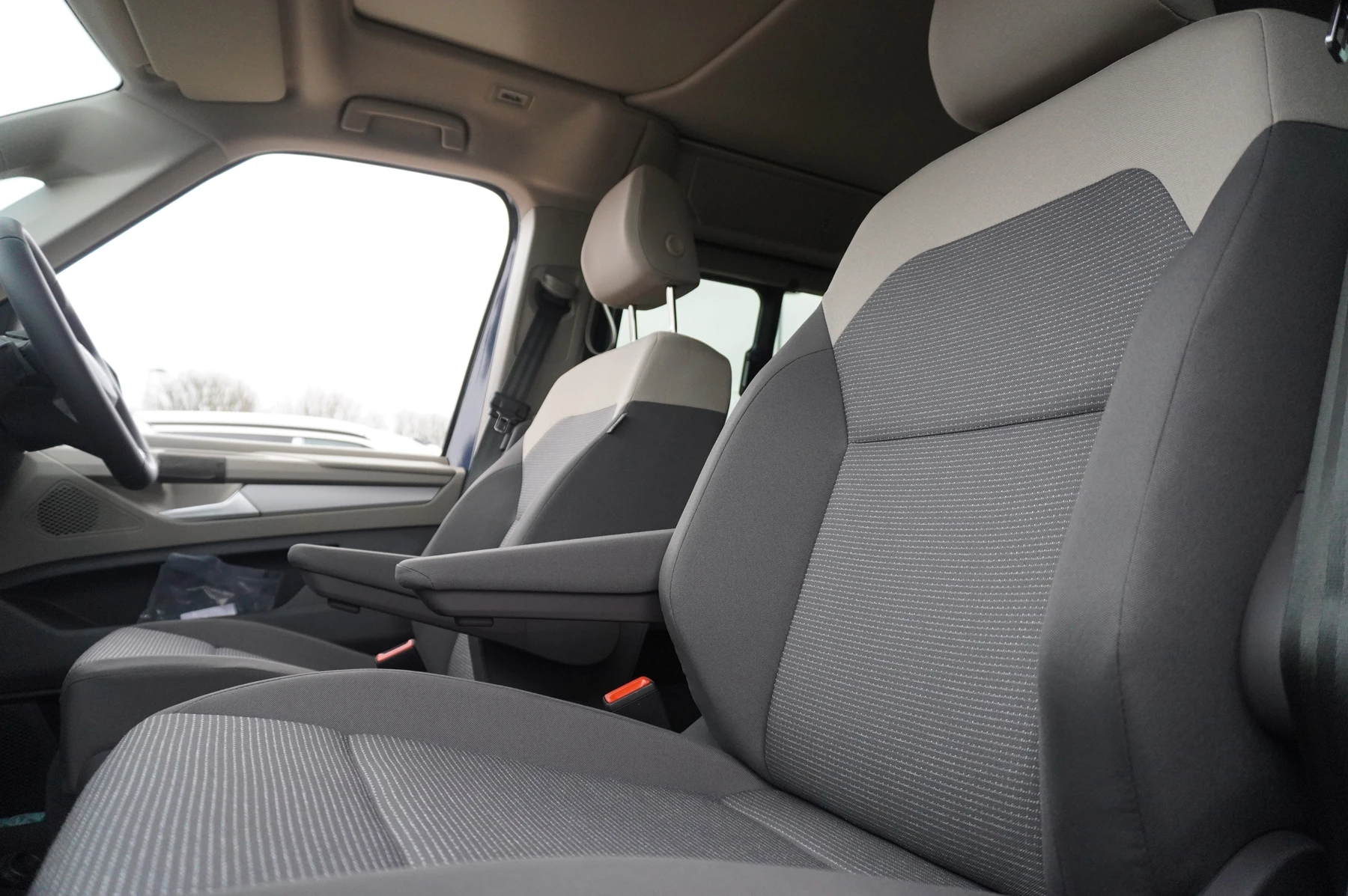 Volkswagen-California-image-18