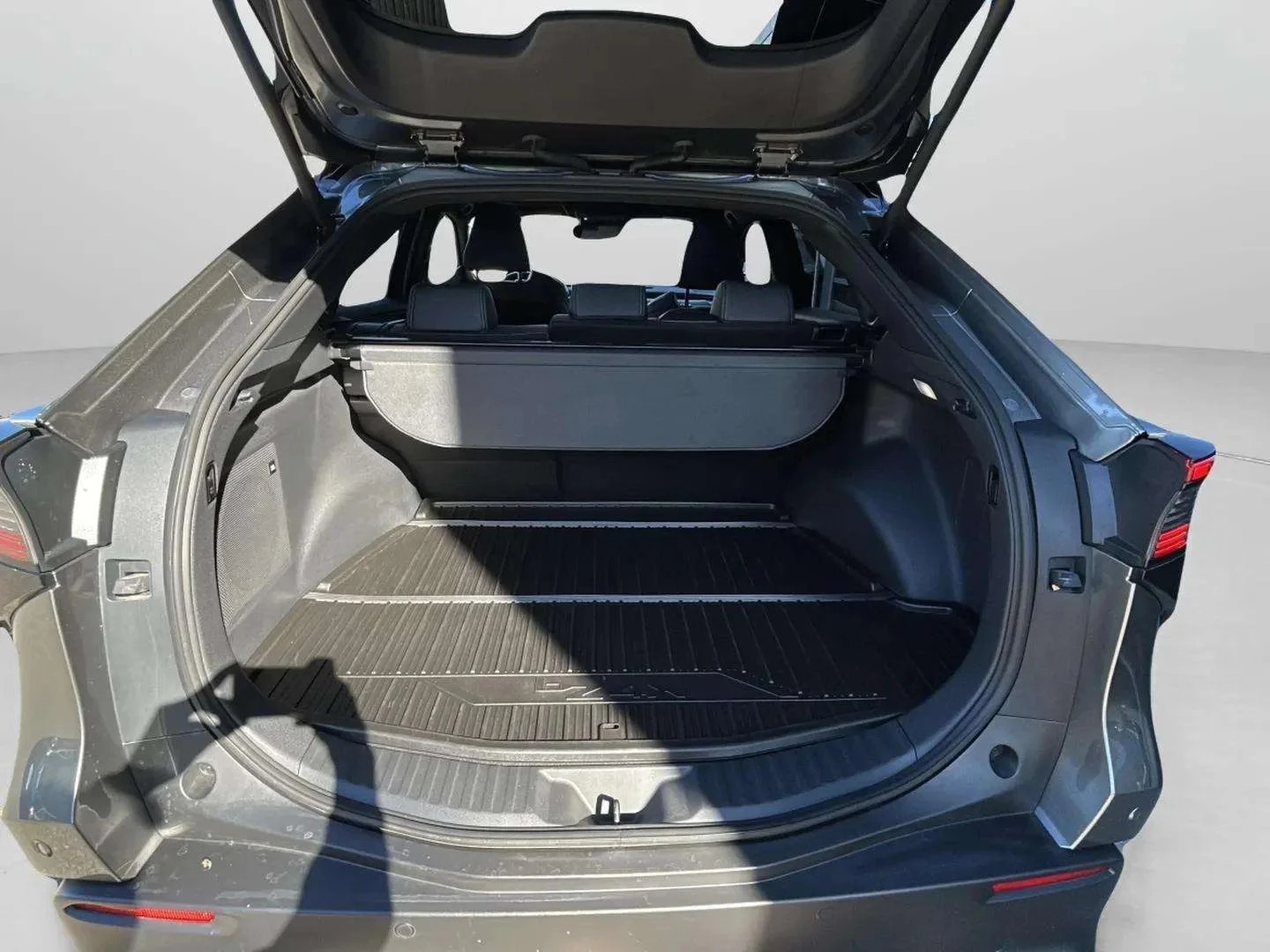 Toyota-bZ4X-image-22