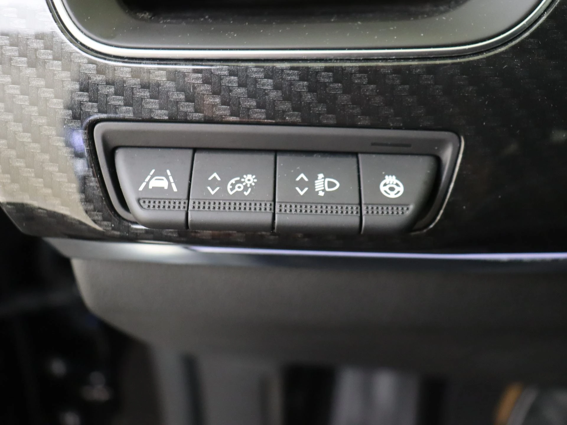 Renault-Arkana-image-25