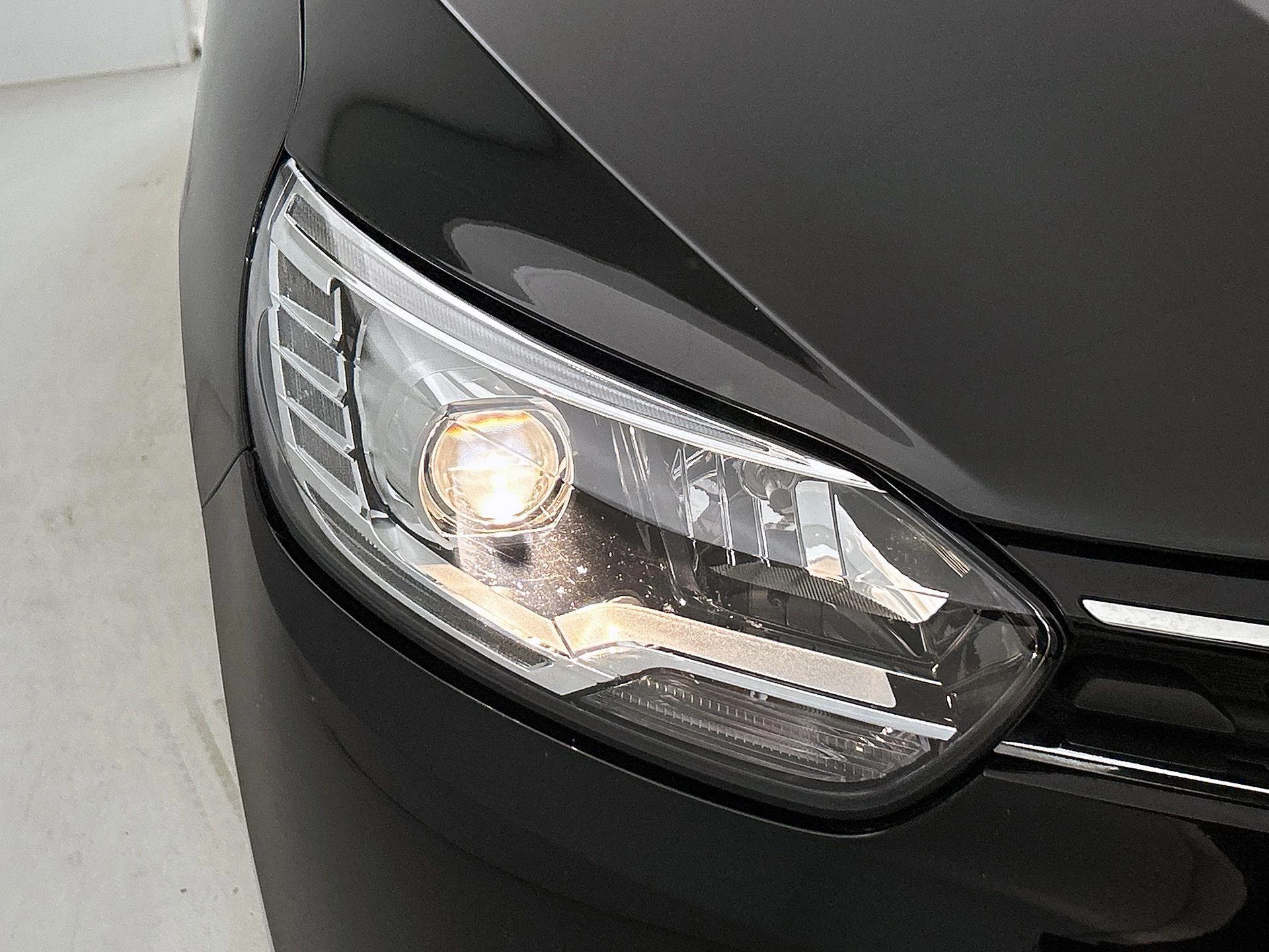 Renault-Scénic-image-12