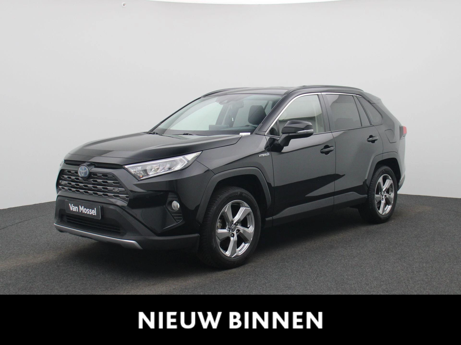 Toyota-RAV4-image-0