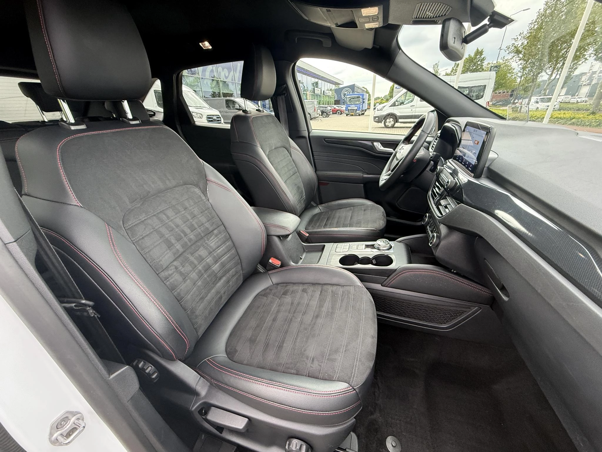 Ford-Kuga-image-8