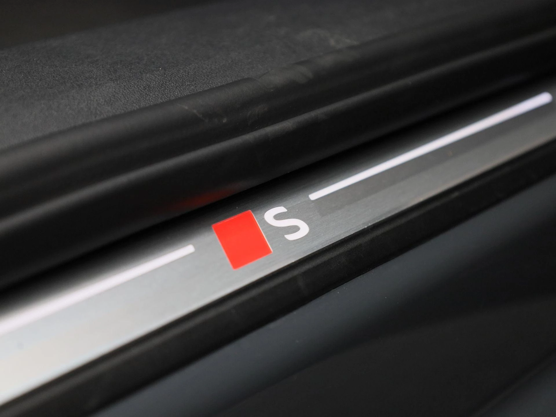 Audi-Q6 e-tron-image-50