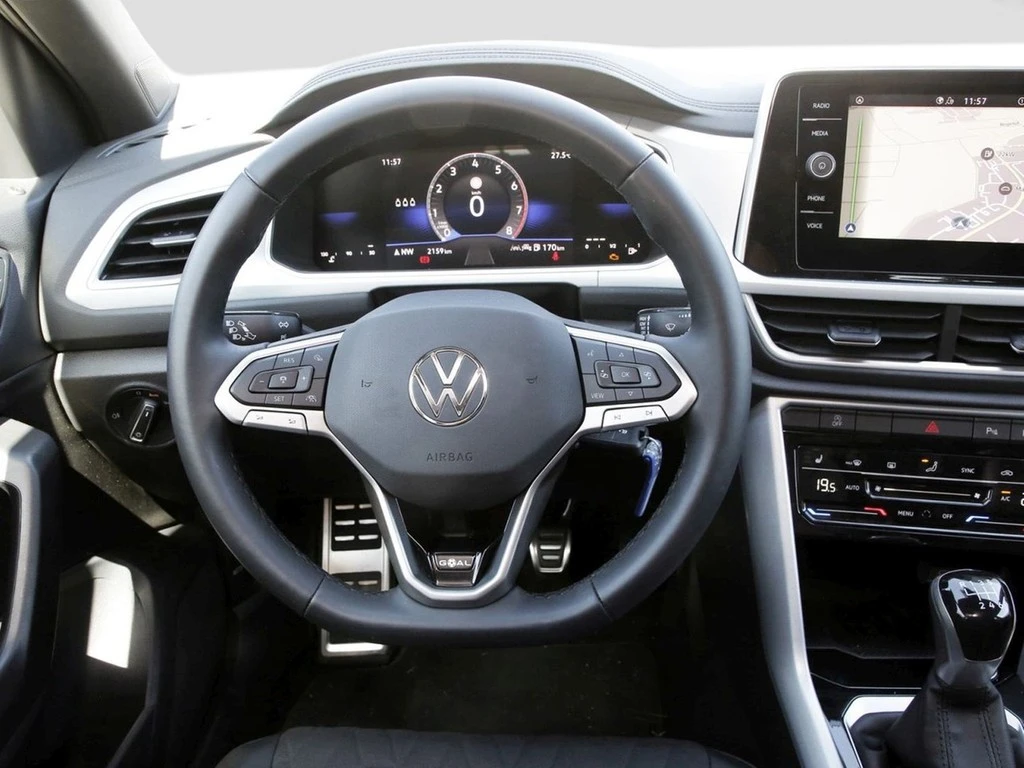 Volkswagen-T-Roc-image-13