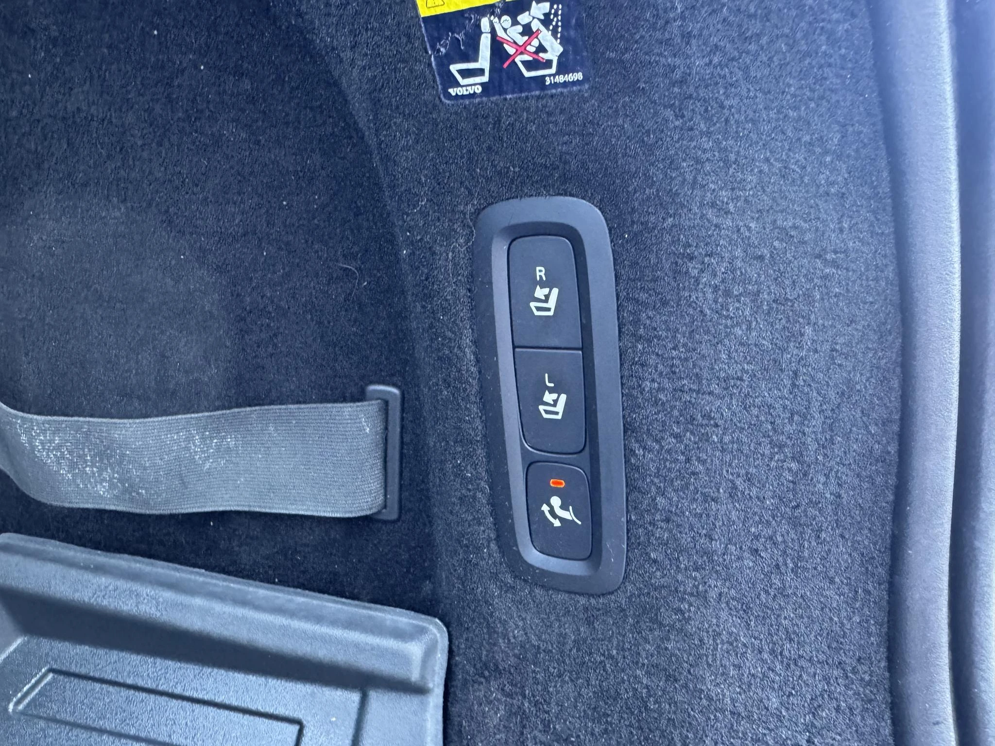 Volvo-V90-image-15