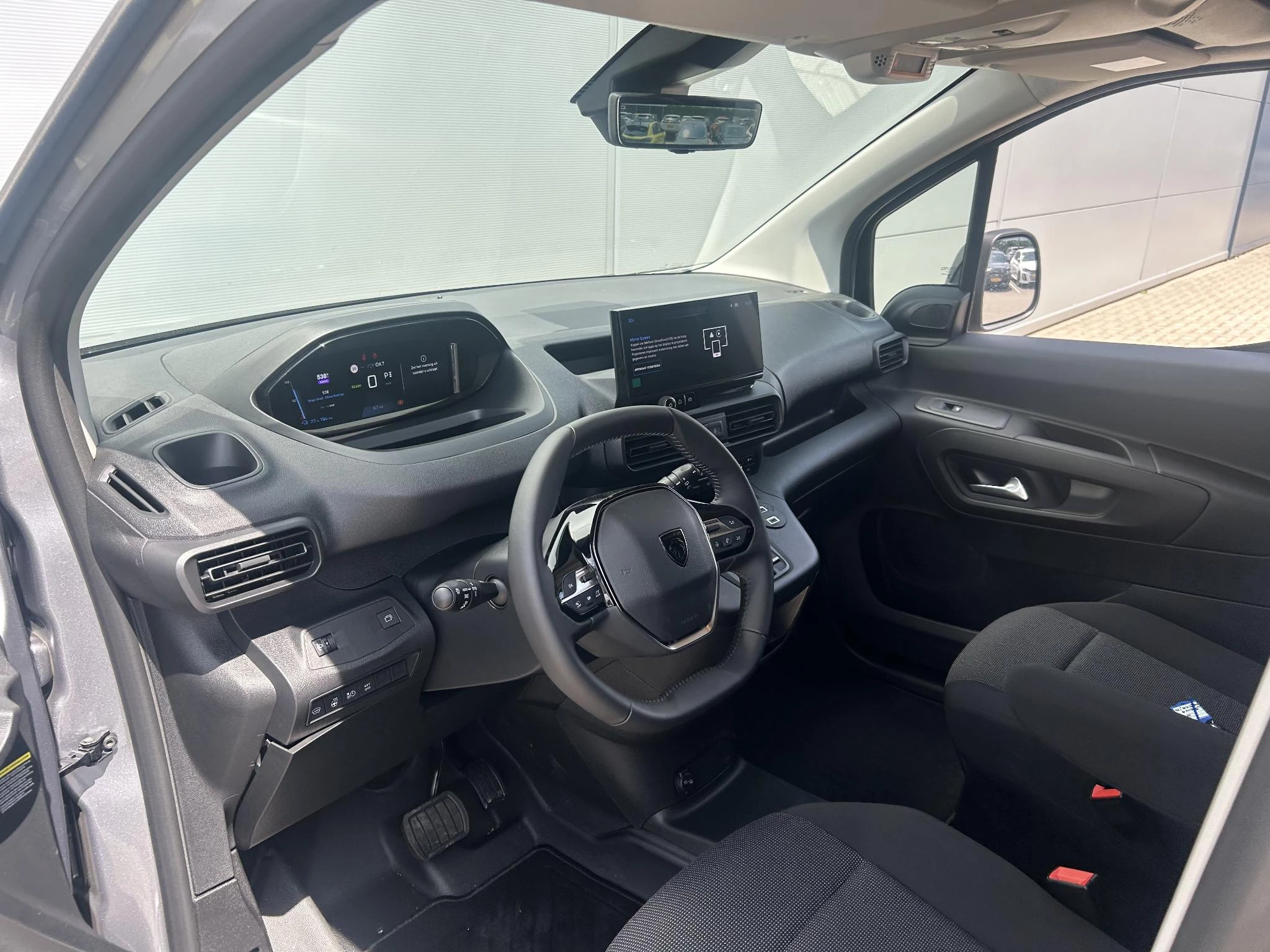 Peugeot e-Partner 136 L2 50 kWh