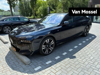 BMW-i7-image-0