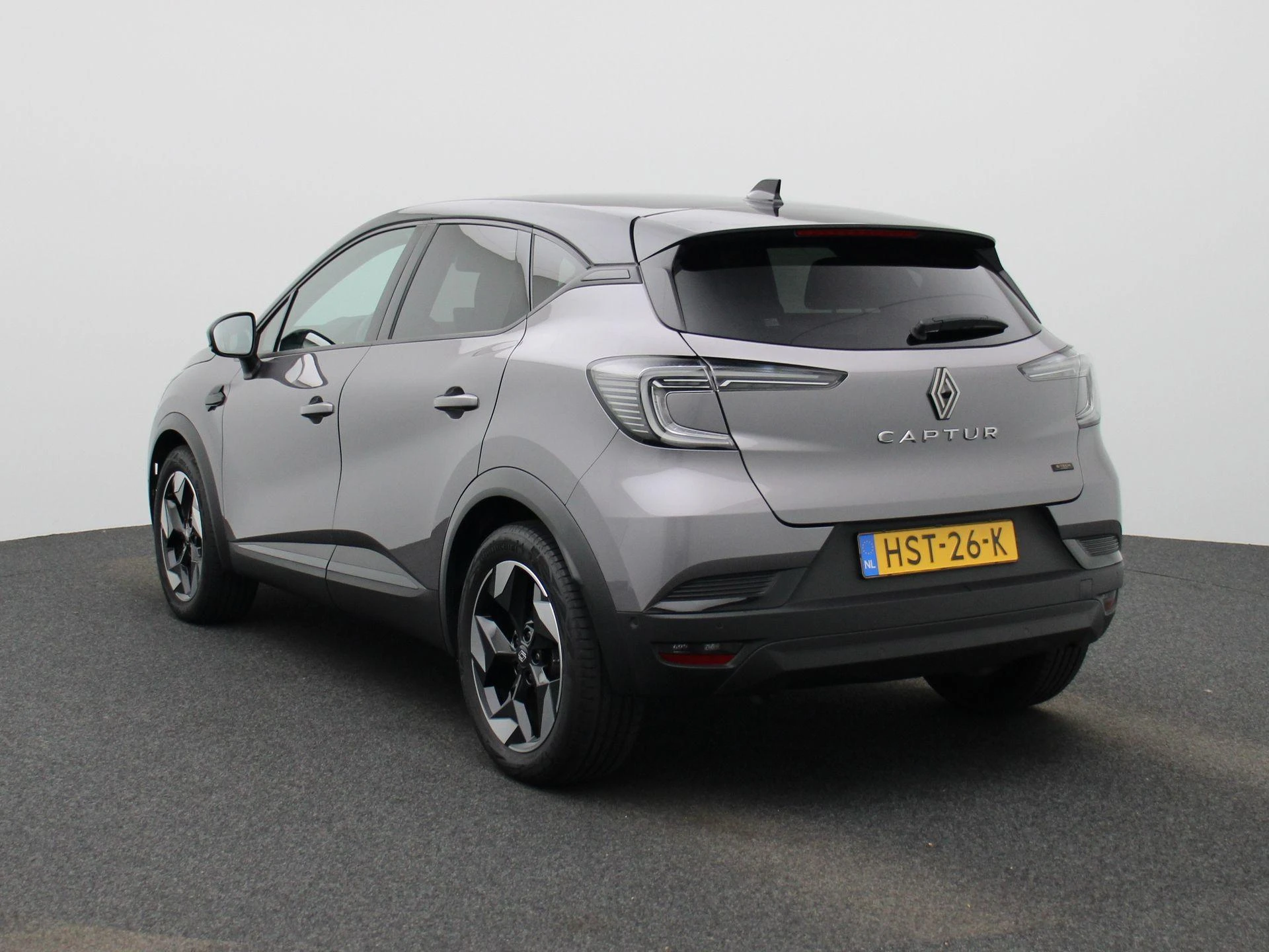 Renault-Captur-image-1