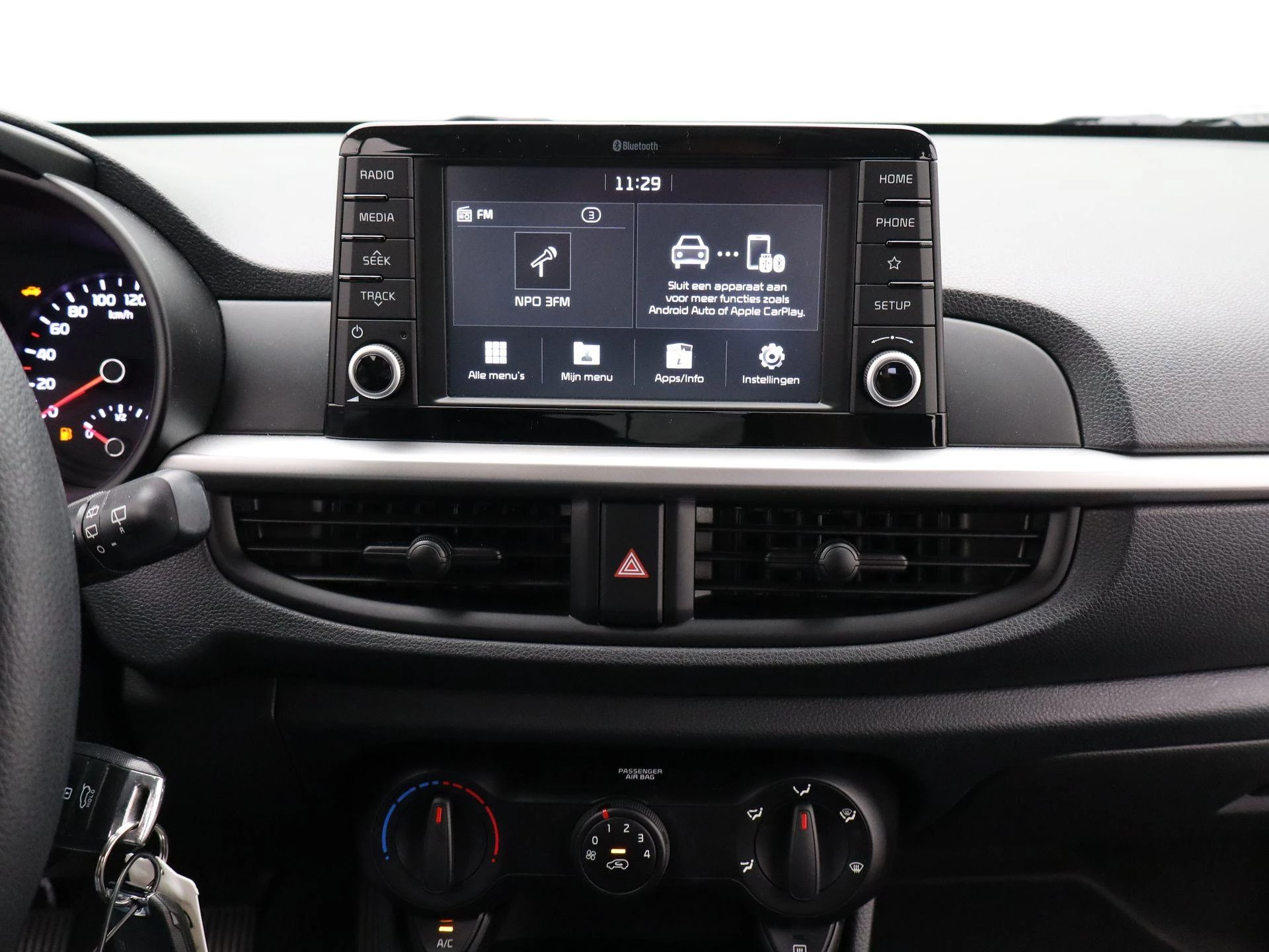 Kia-Picanto-image-8