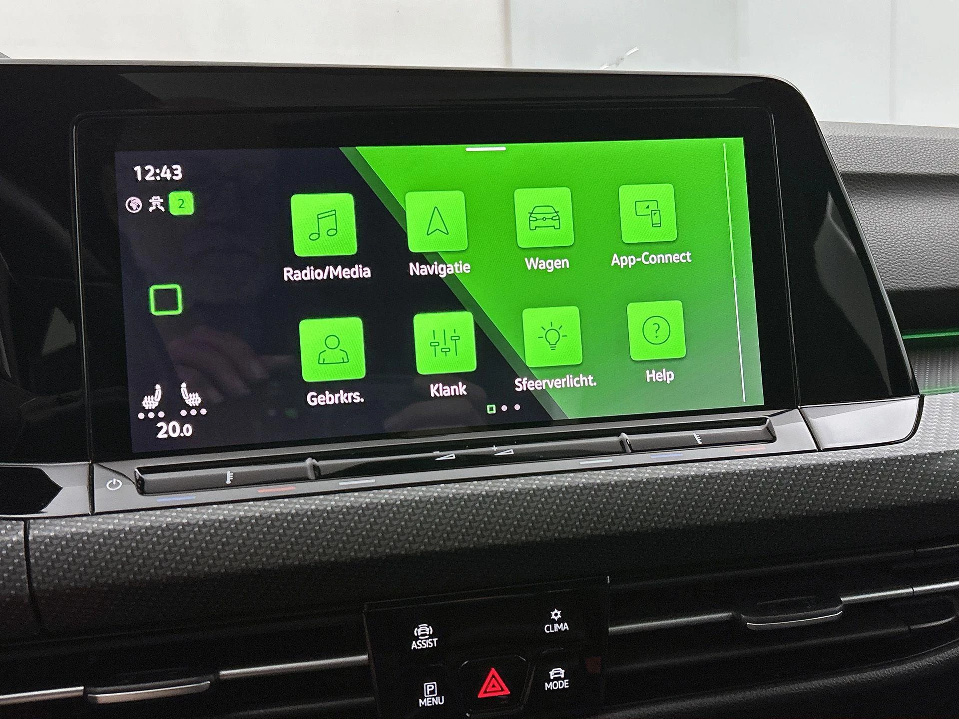 Volkswagen-Golf-image-33
