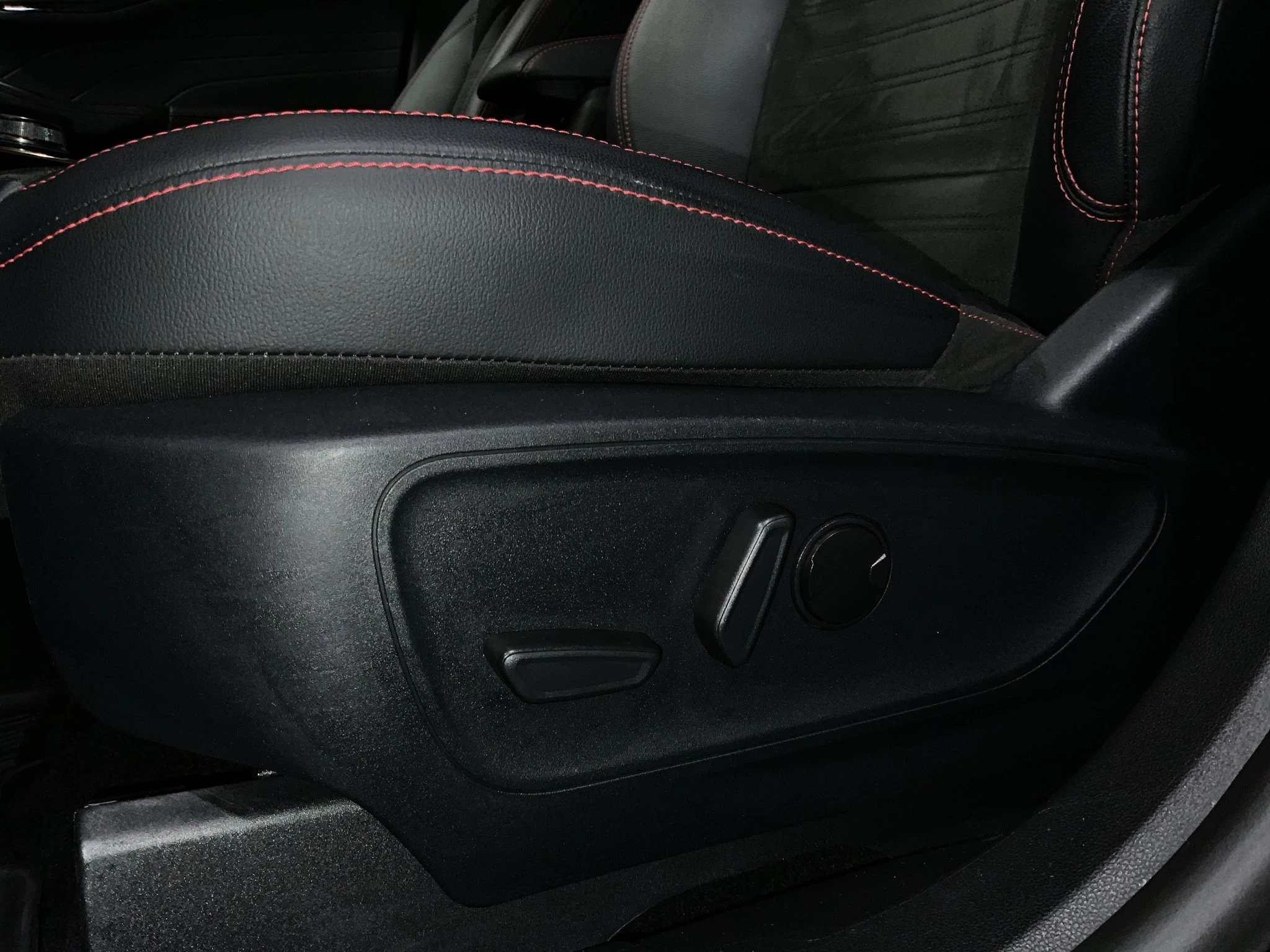 Ford Kuga ST-Line X 2.5 Duratec FHEV | LED | ACC | HUD | B&O