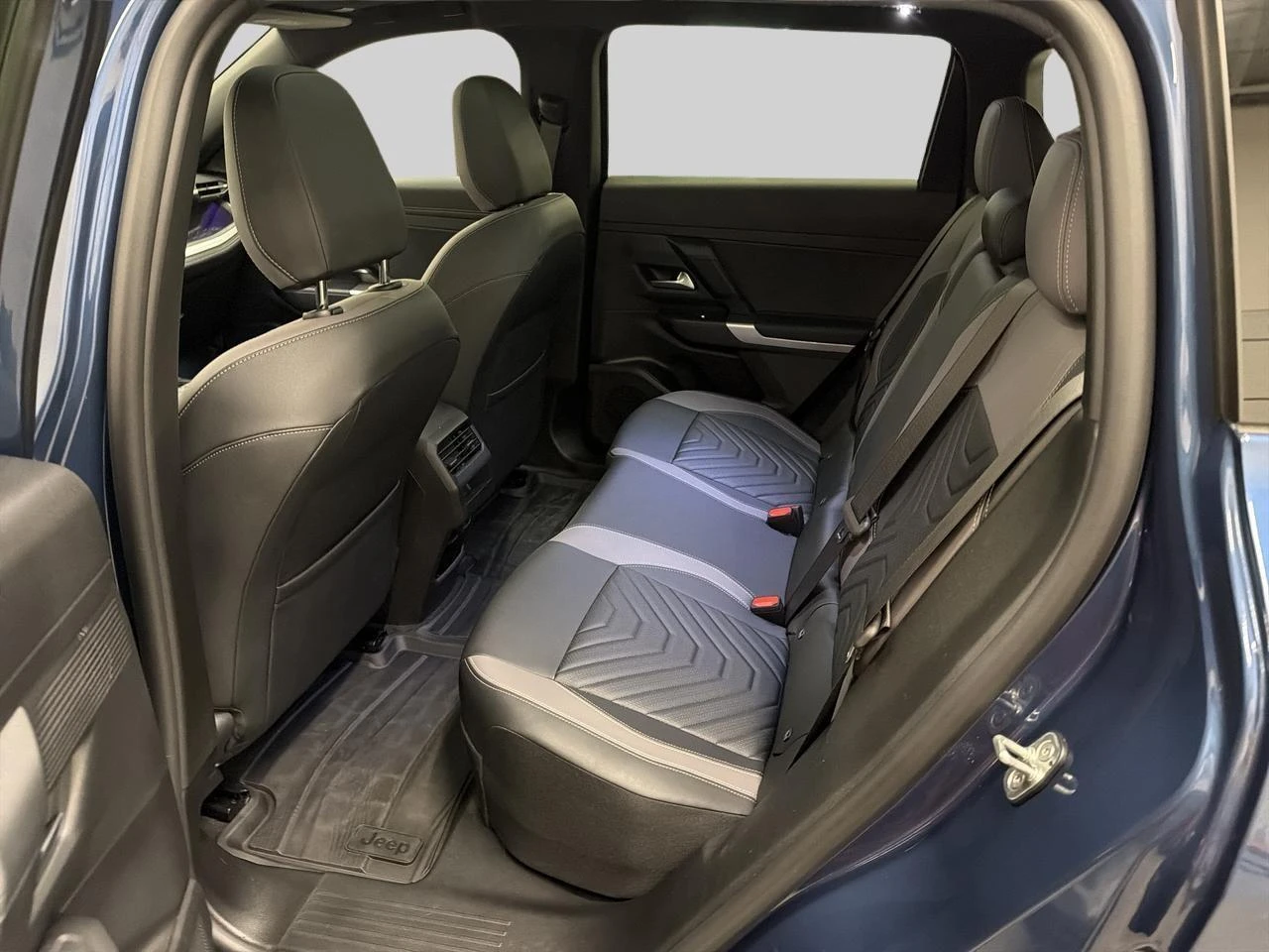 Jeep-Compass-image-13