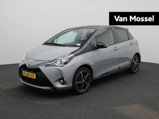 Toyota Yaris 1.5 Hybrid Design Red