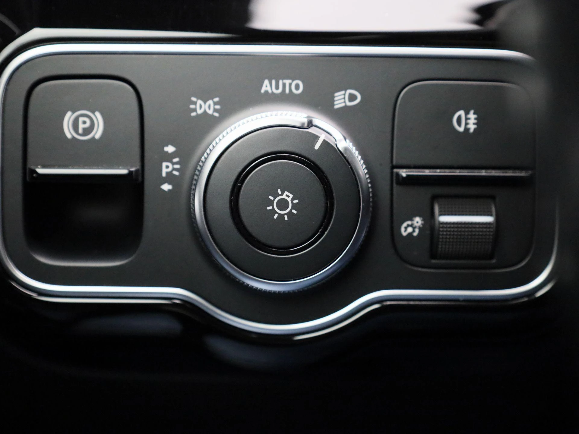 Mercedes-Benz-A-Klasse-image-24