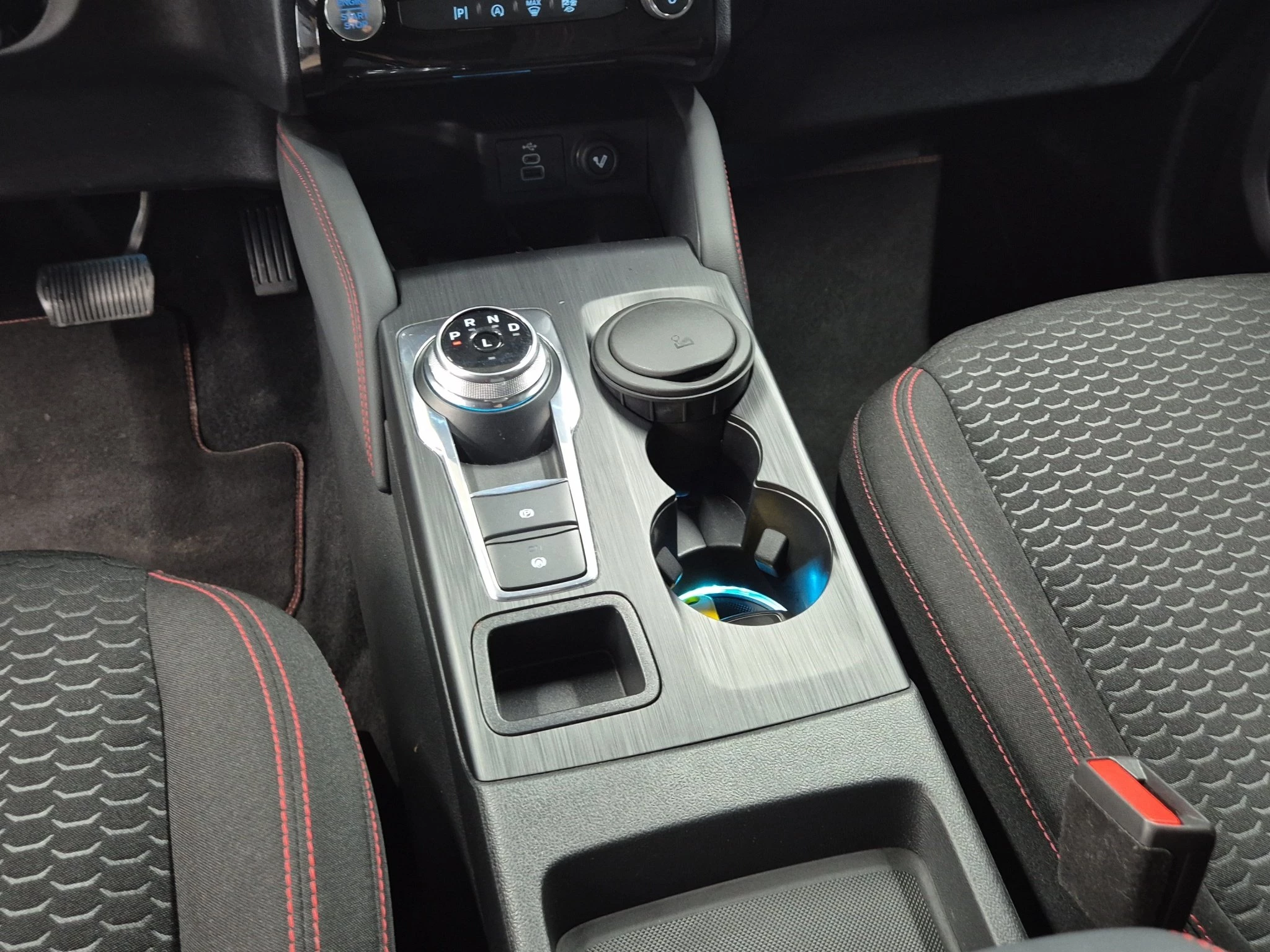 Ford Kuga ST-Line Aut.*KAM*LED-MATRIX*NAVI*GRA*WINTER-PKT.