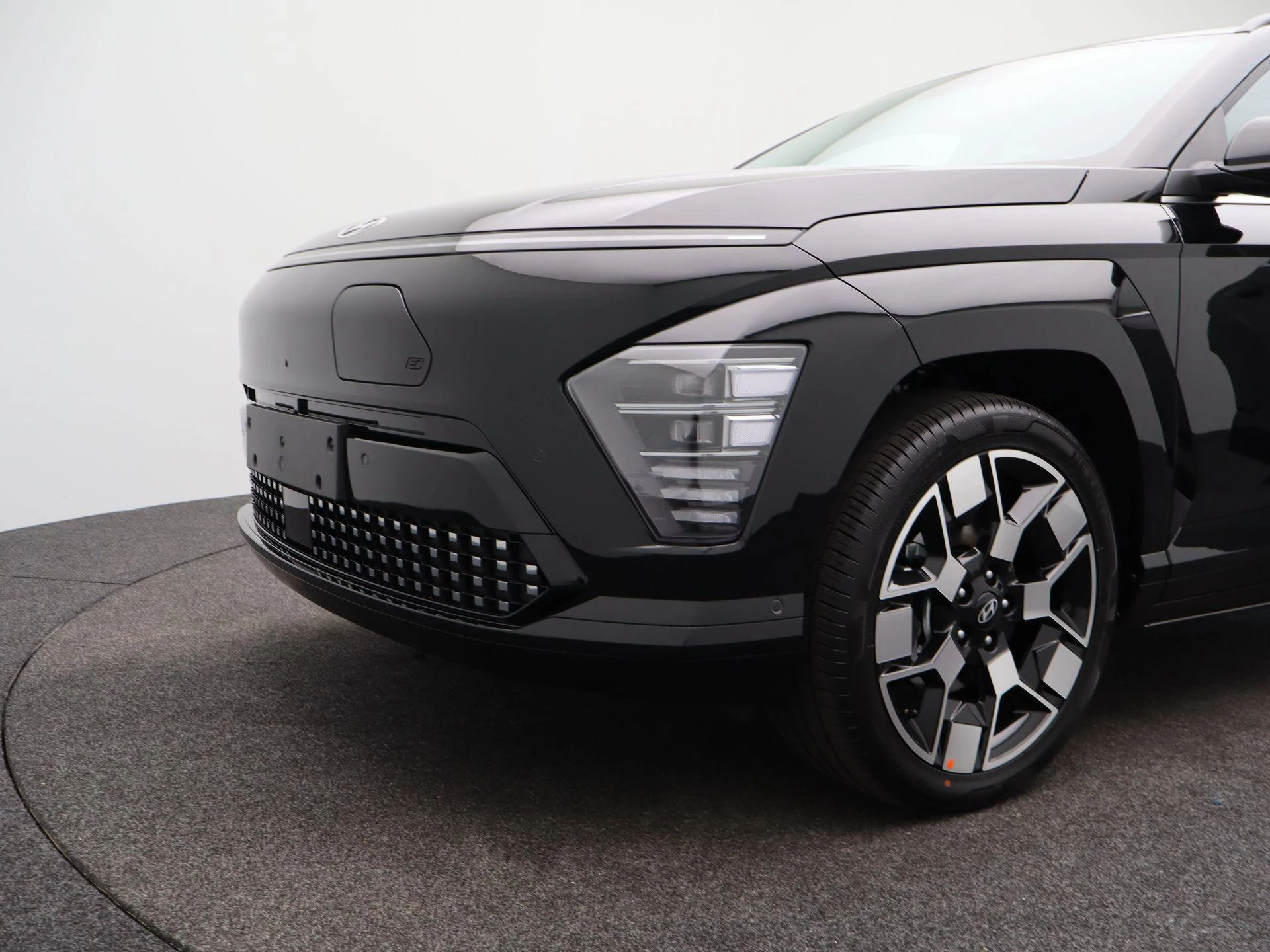Hyundai-Kona-image-40