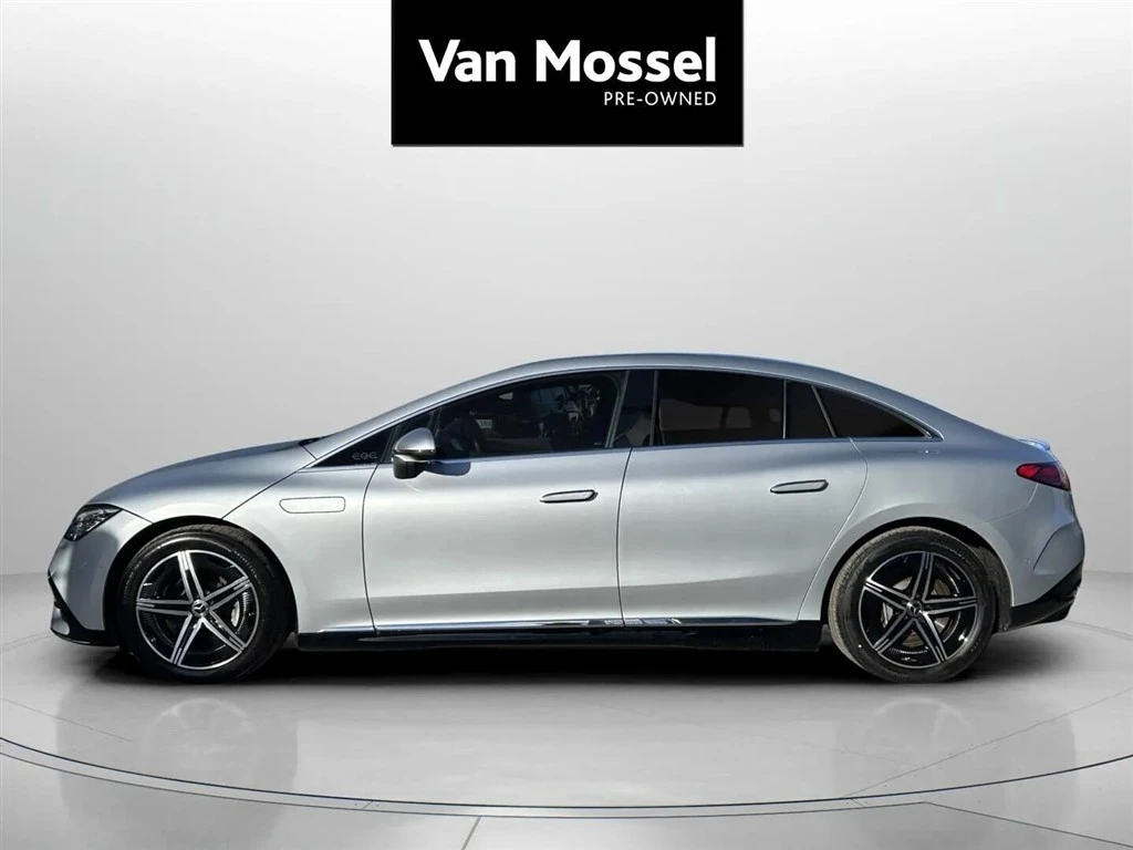 Mercedes-Benz-EQE-image-7