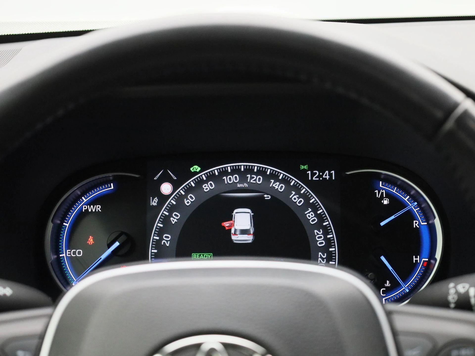 Toyota-RAV4-image-7