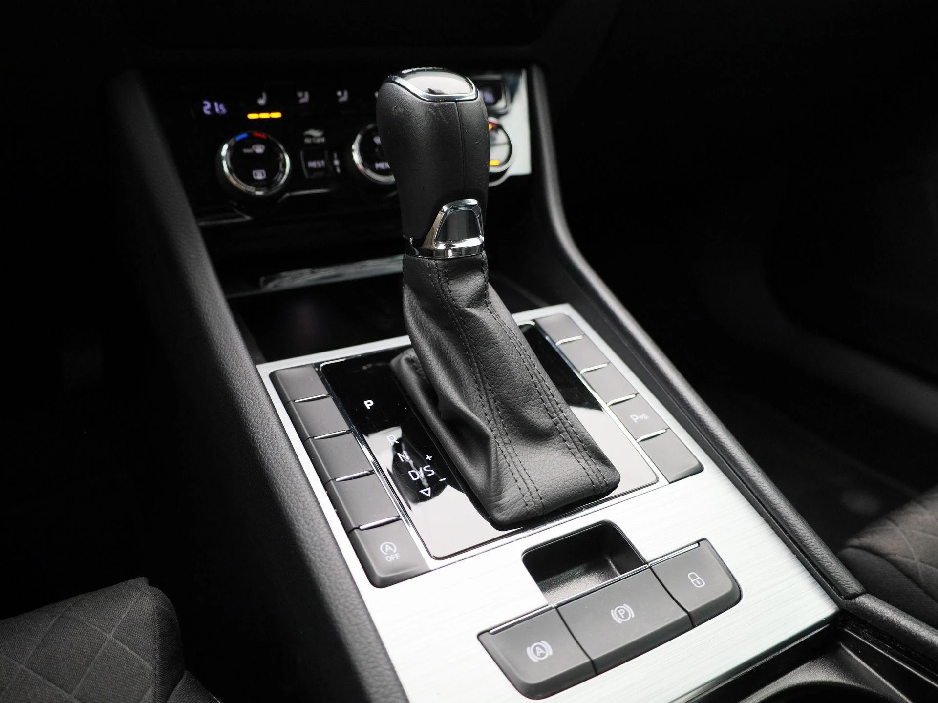 Škoda Superb Combi 1.5 TSI ACT 110kW DSG7 Ambition