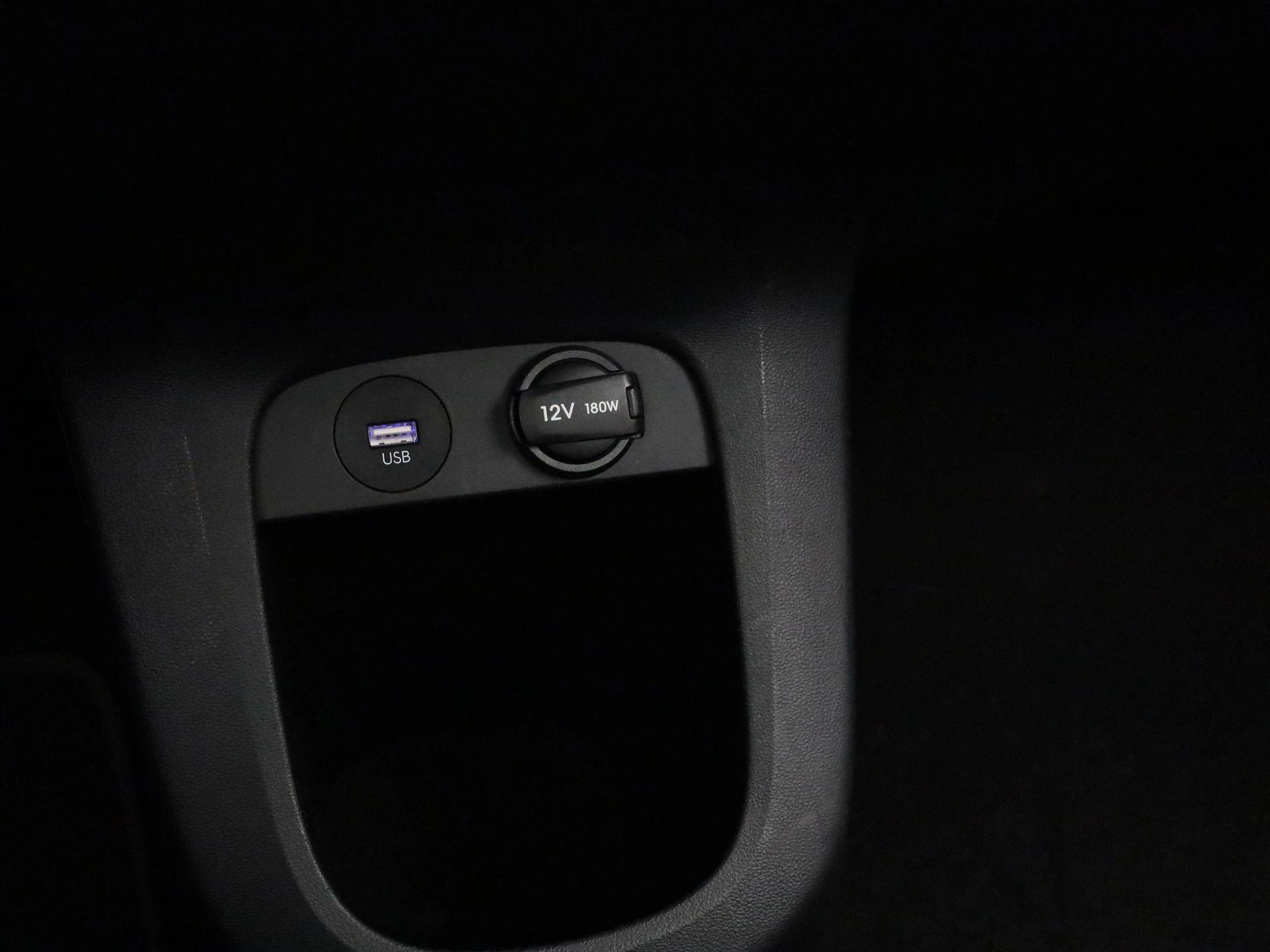 Hyundai-IONIQ 5-image-26