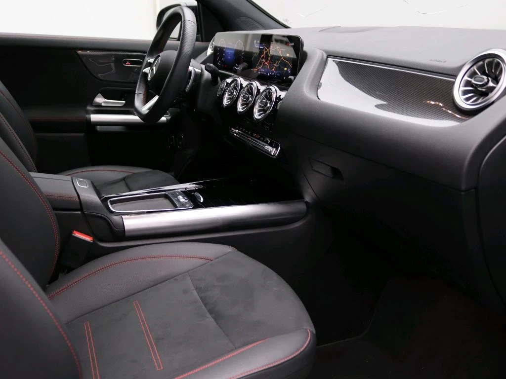 Mercedes-Benz GLA 250 e Star Edition AMG Line
