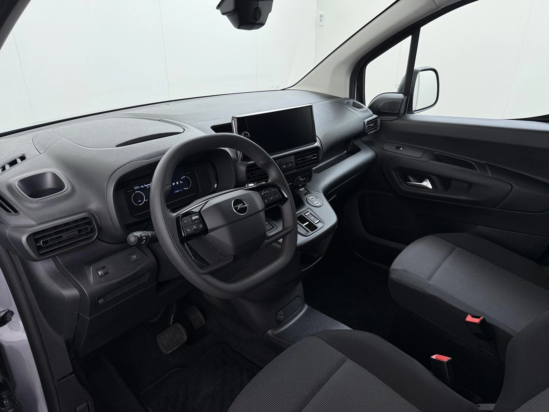 Opel-Combo-e-image-10