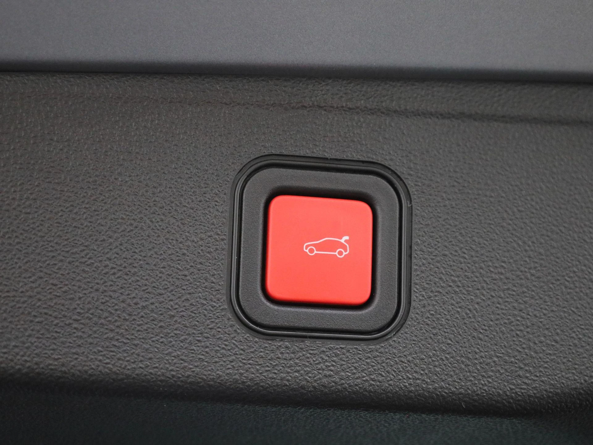 Jeep-Avenger-image-14