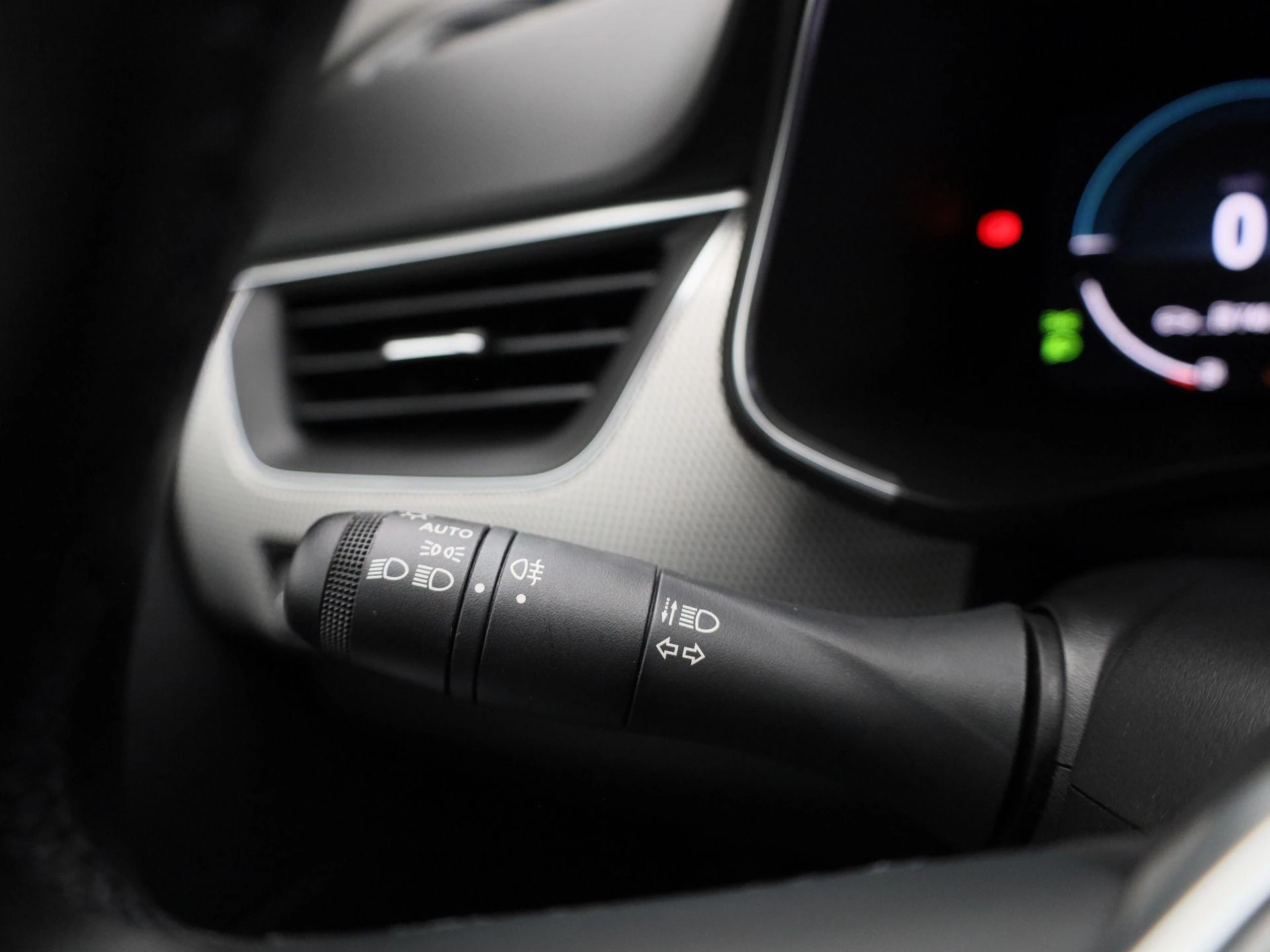 Renault Arkana 1.6 E-Tech hybrid 145 techno