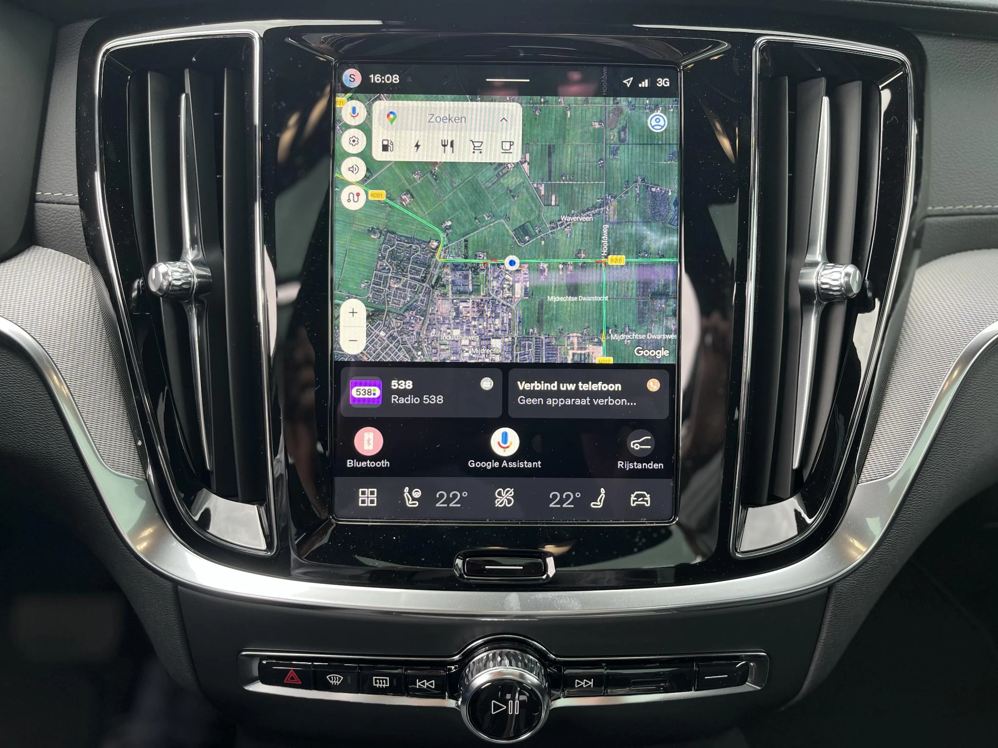 Volvo V60 T8 Plug-in hybrid AWD Ultra Dark