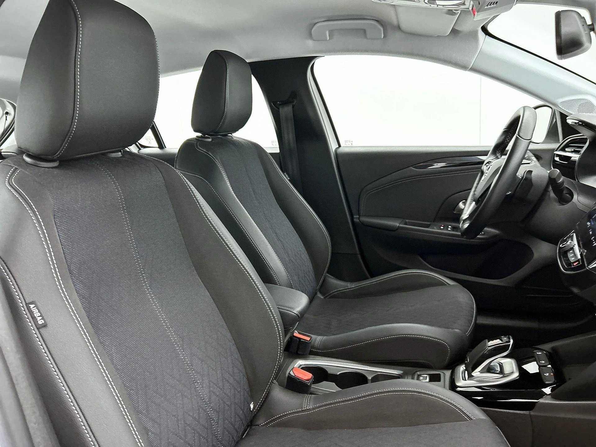 Opel-Corsa-image-31