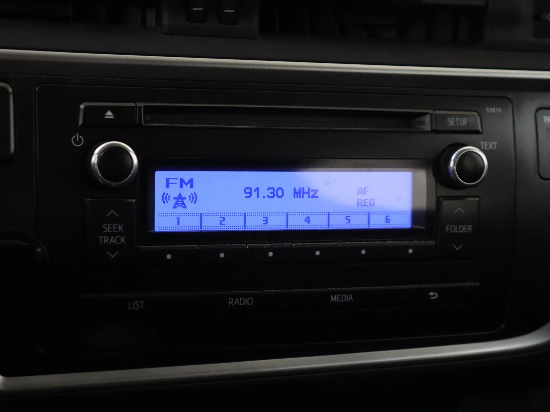 Toyota-Auris-image-15