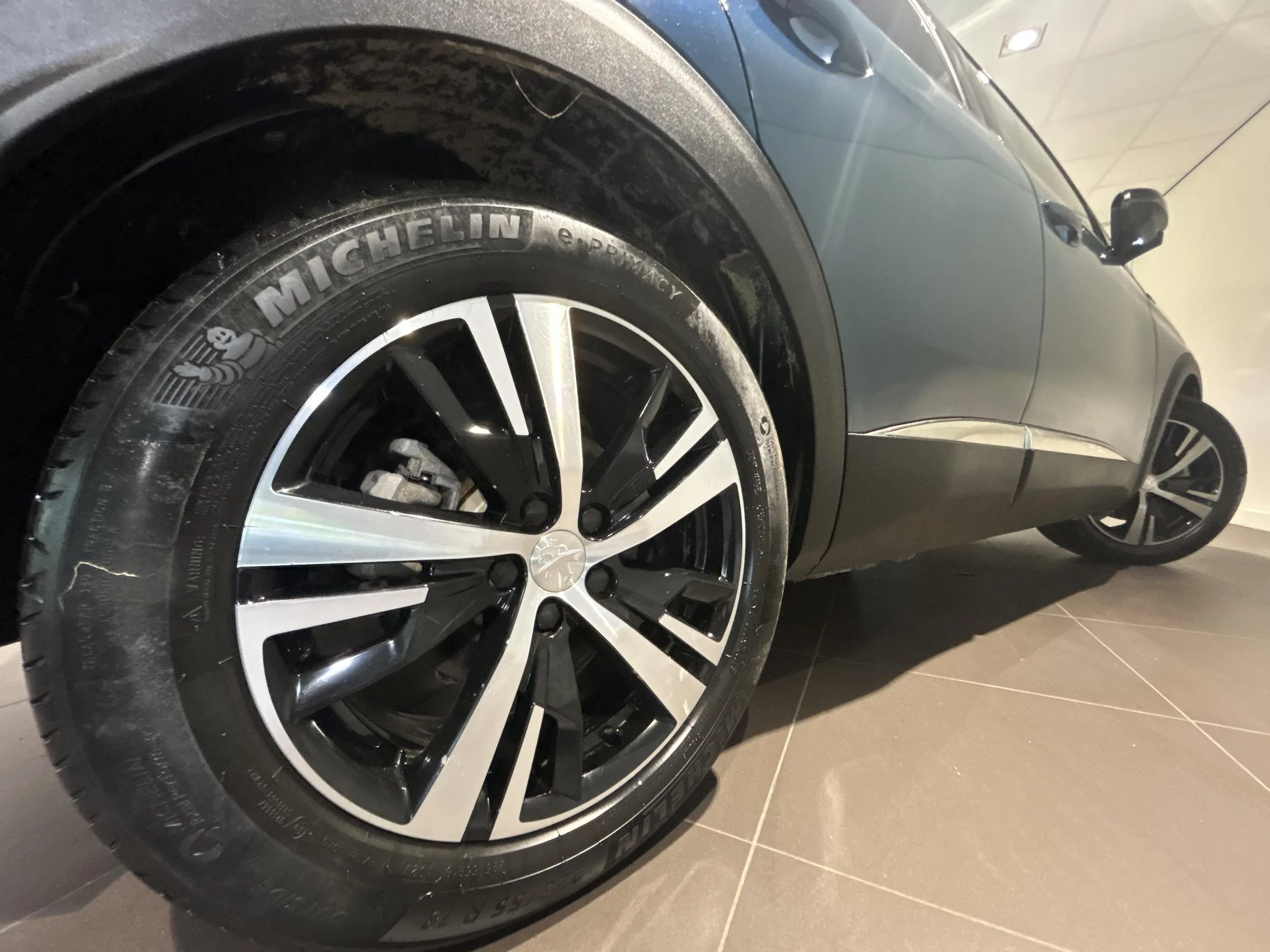 Peugeot 3008 1.6 HYbrid 225 GT