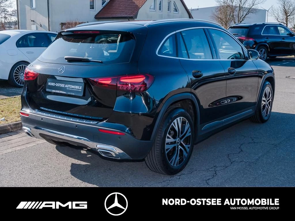 Mercedes-Benz GLA 200 PROGRESSIVE DISTRO NAVI AHK KAMERA SHZ ProgressiveC118 GLA 200 PROGRESSIVE DISTRO NAVI AHK KAMERA SHZ Progressive