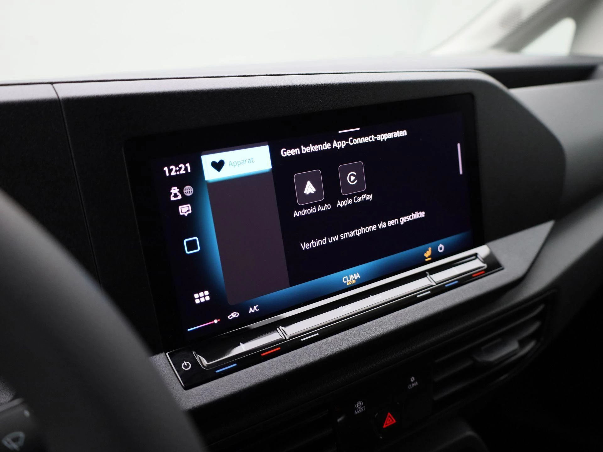 Volkswagen-Caddy-image-15