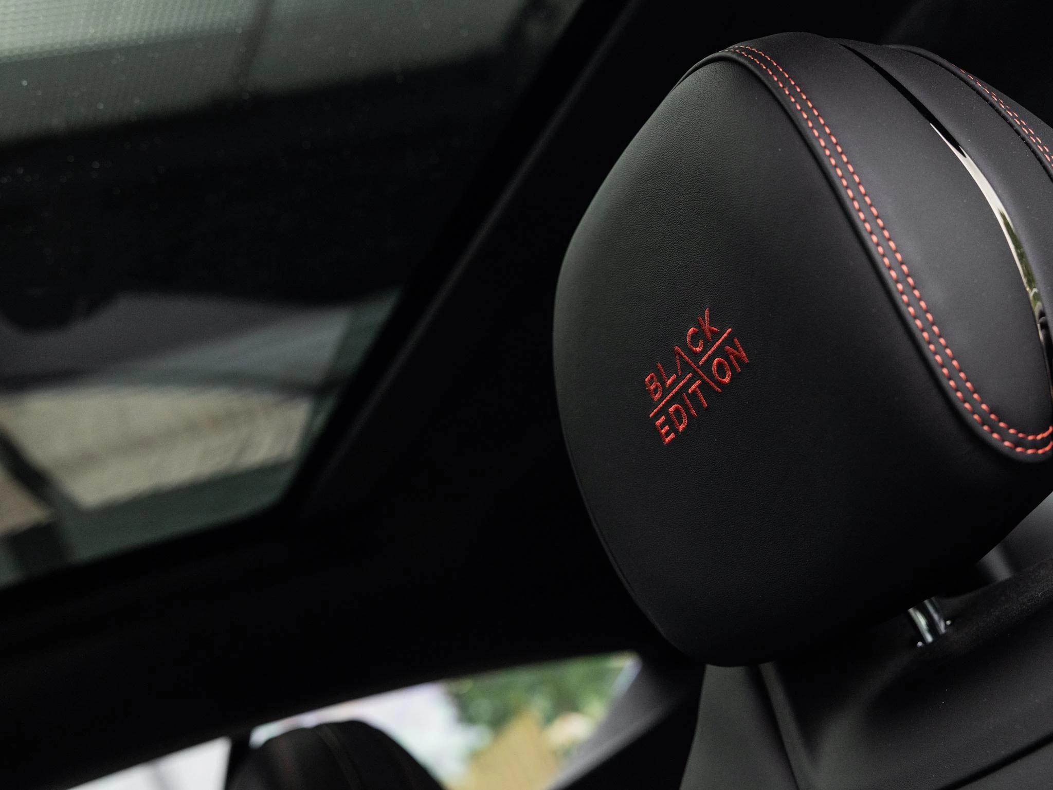 Bentley-Continental GT-image-13