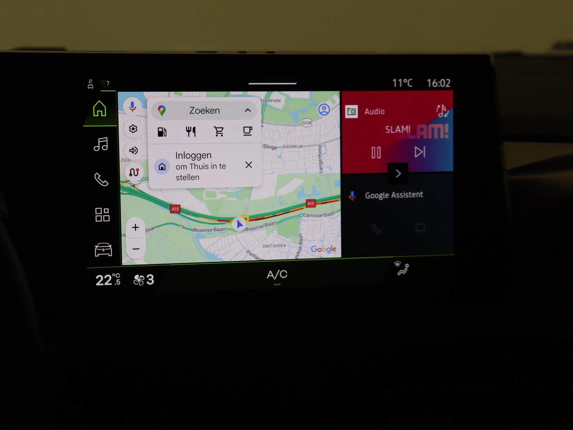 Renault-Clio-image-15