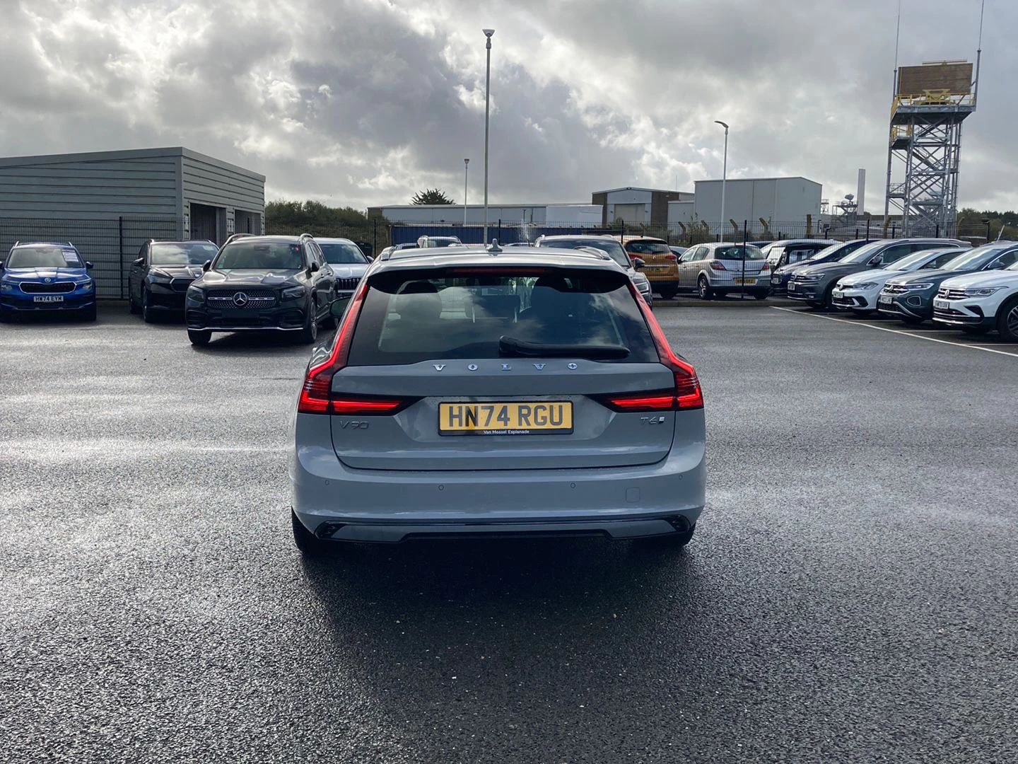 Volvo-V90-image-5