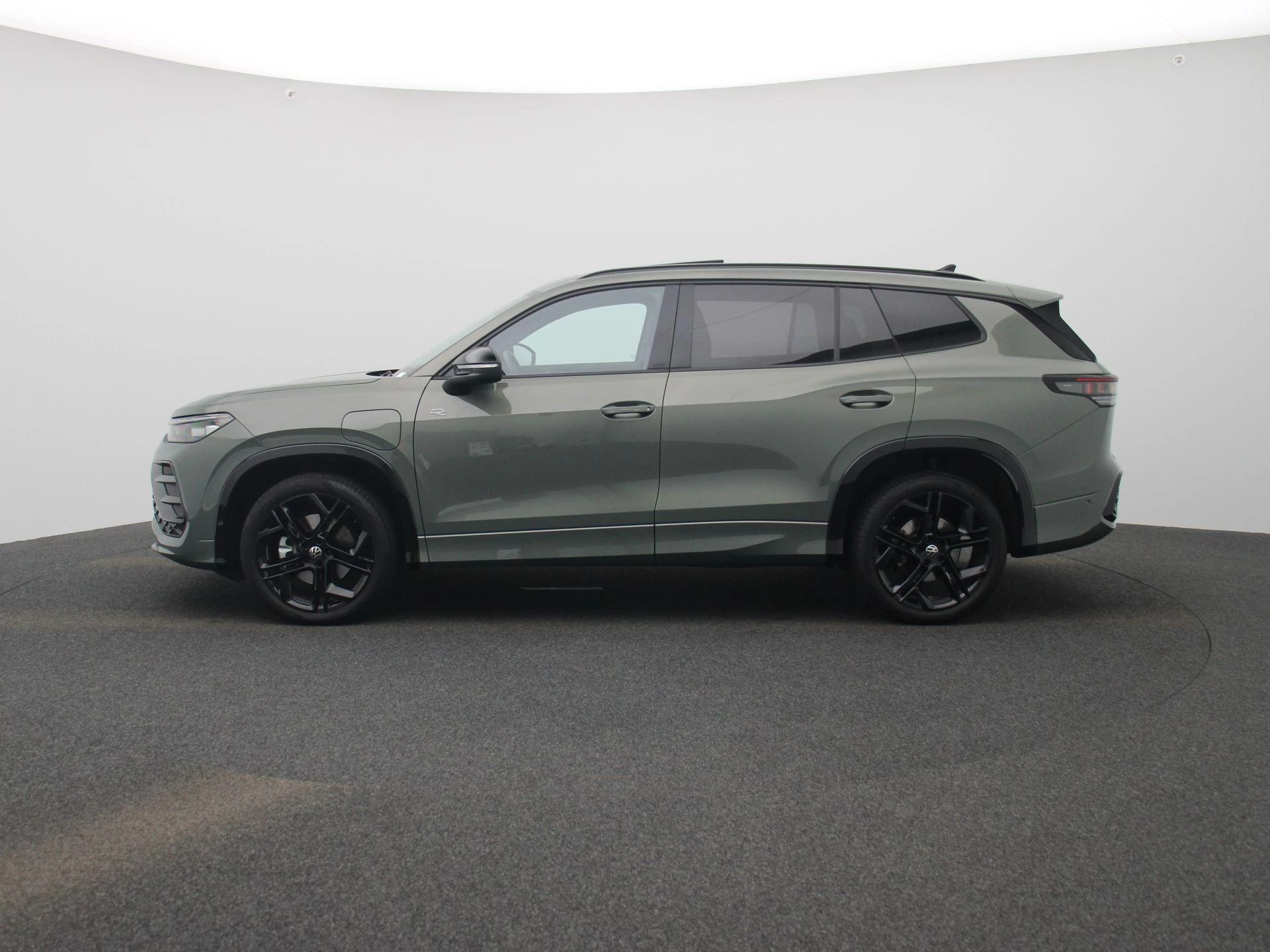 Volkswagen Tayron 1.5 eHybrid R-Line Edition 204 PK|