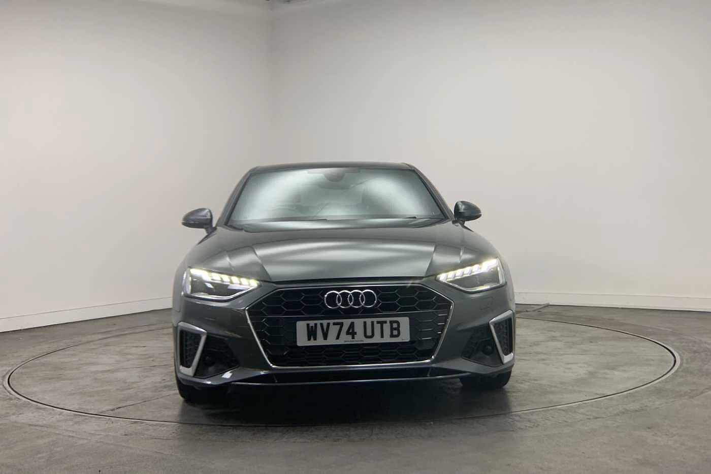 Audi-A4-image-6