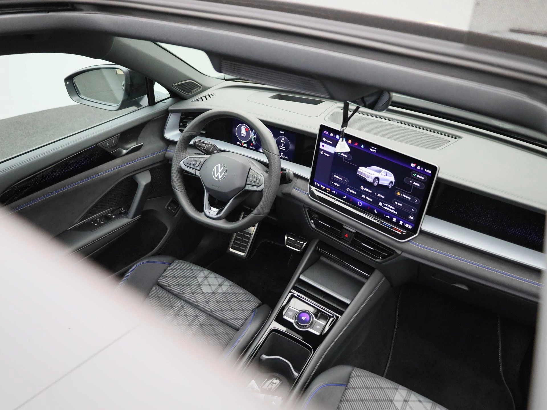 Volkswagen-Tayron-image-31