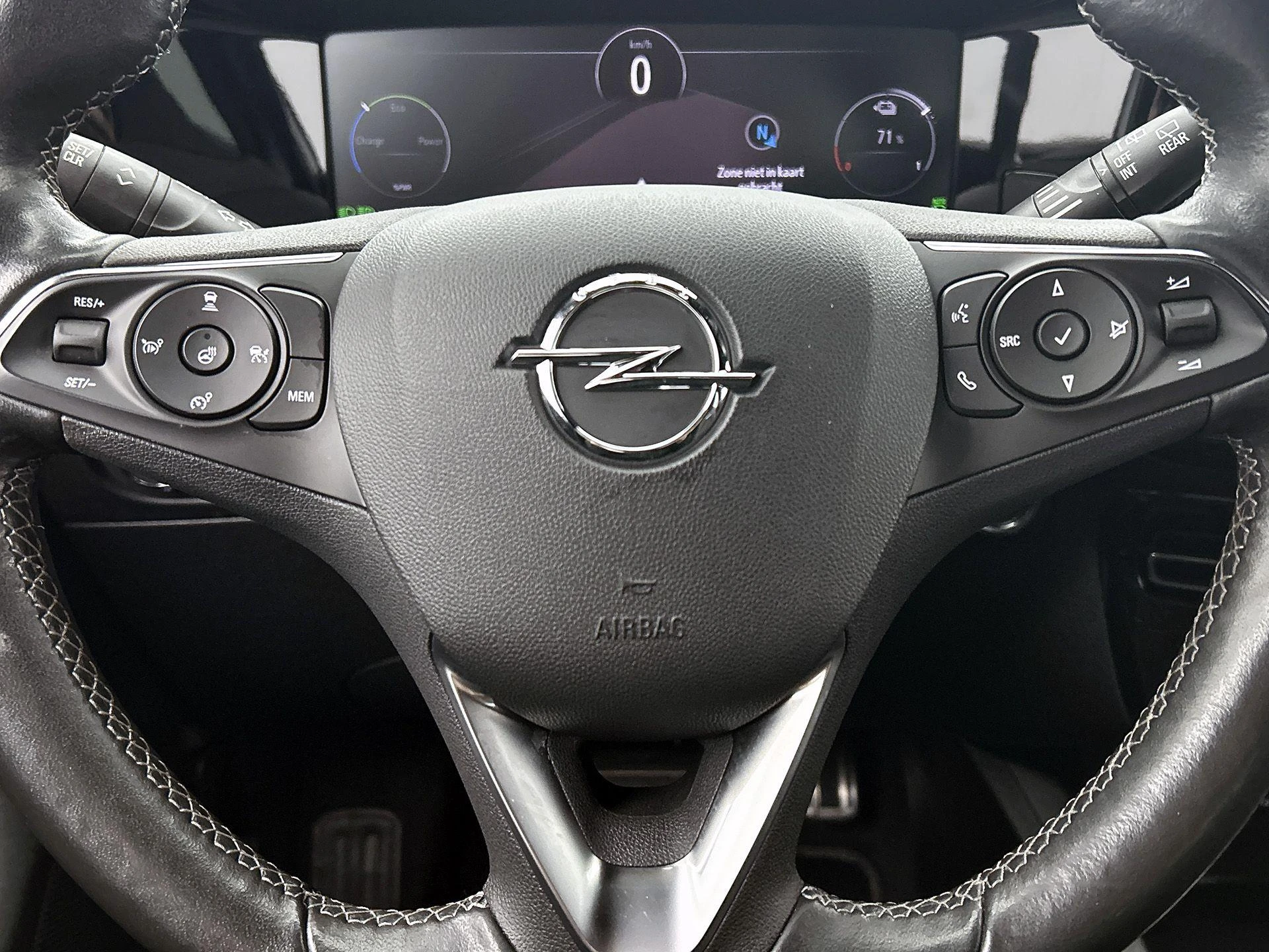 Opel-Mokka-e-image-36
