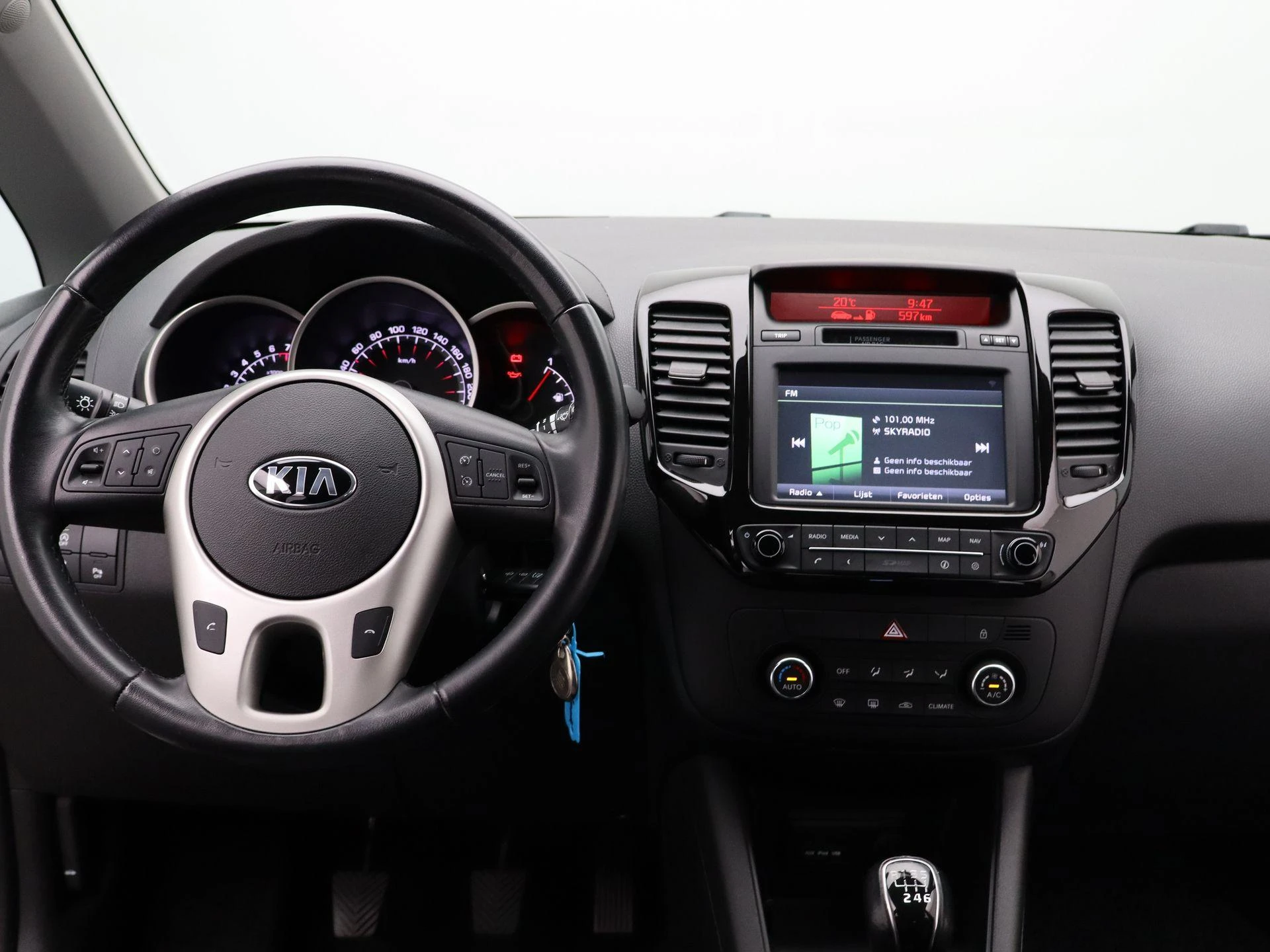 Kia-Venga-image-9