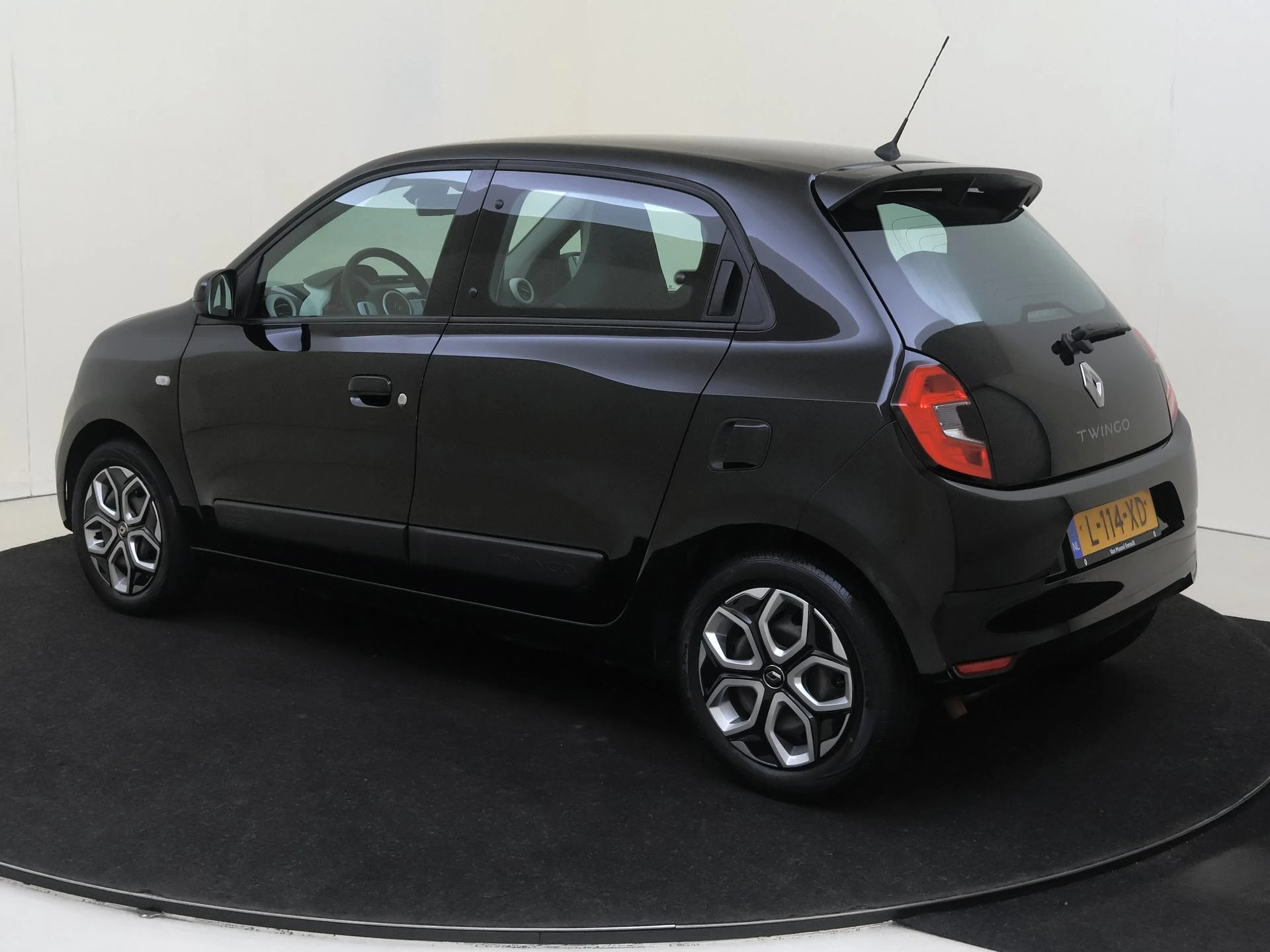 Renault-Twingo-image-4