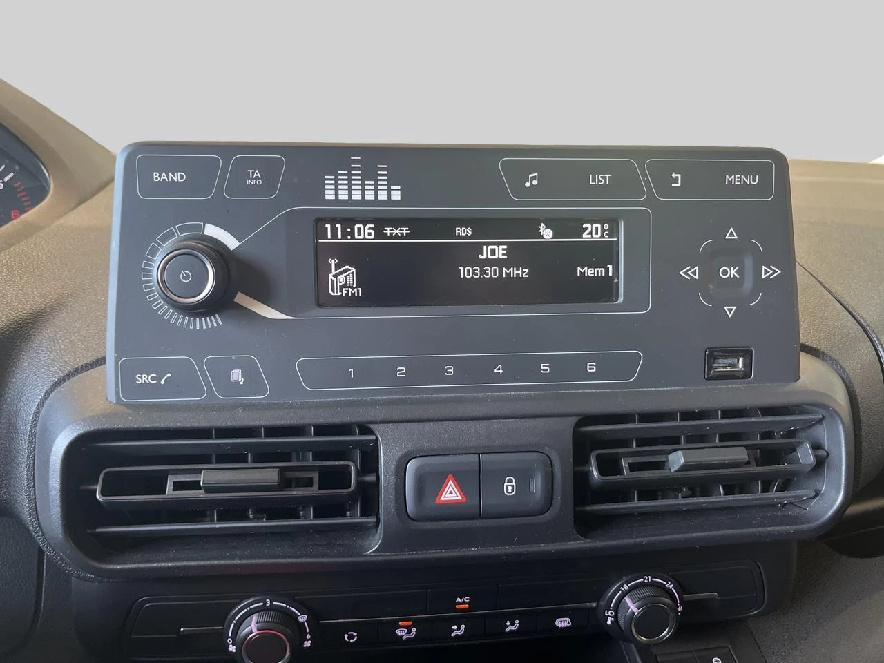 Peugeot Partner 1.6 BlueHDi 100 L1H1 73kW S/S Pro