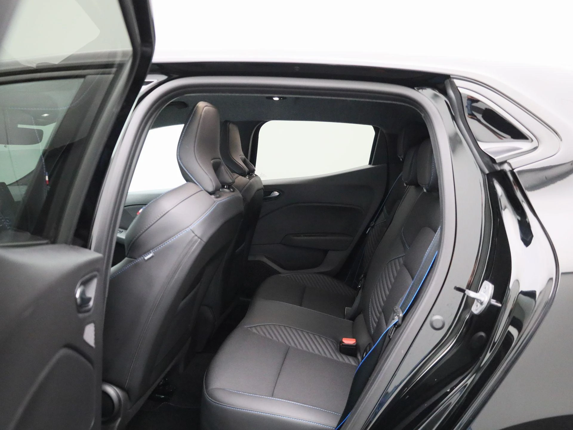 Renault-Clio-image-9