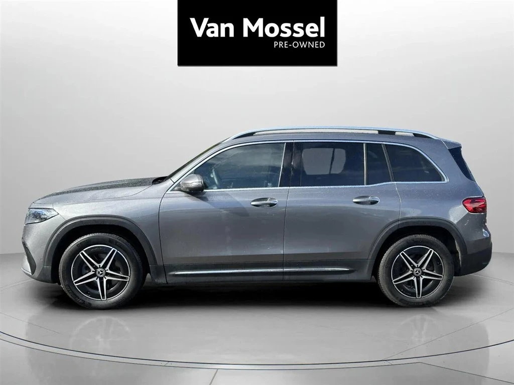 Mercedes-Benz-EQB-image-7