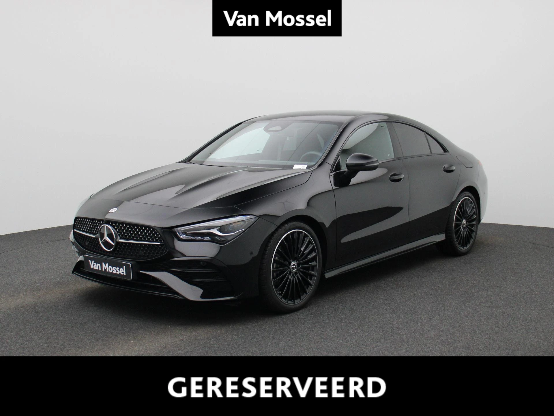Mercedes-Benz-CLA-image-0